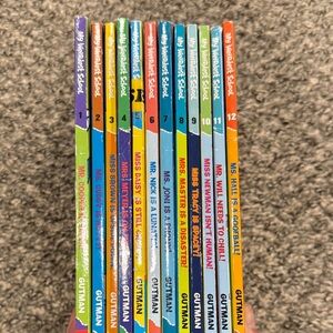 My weirdest school 12 book set